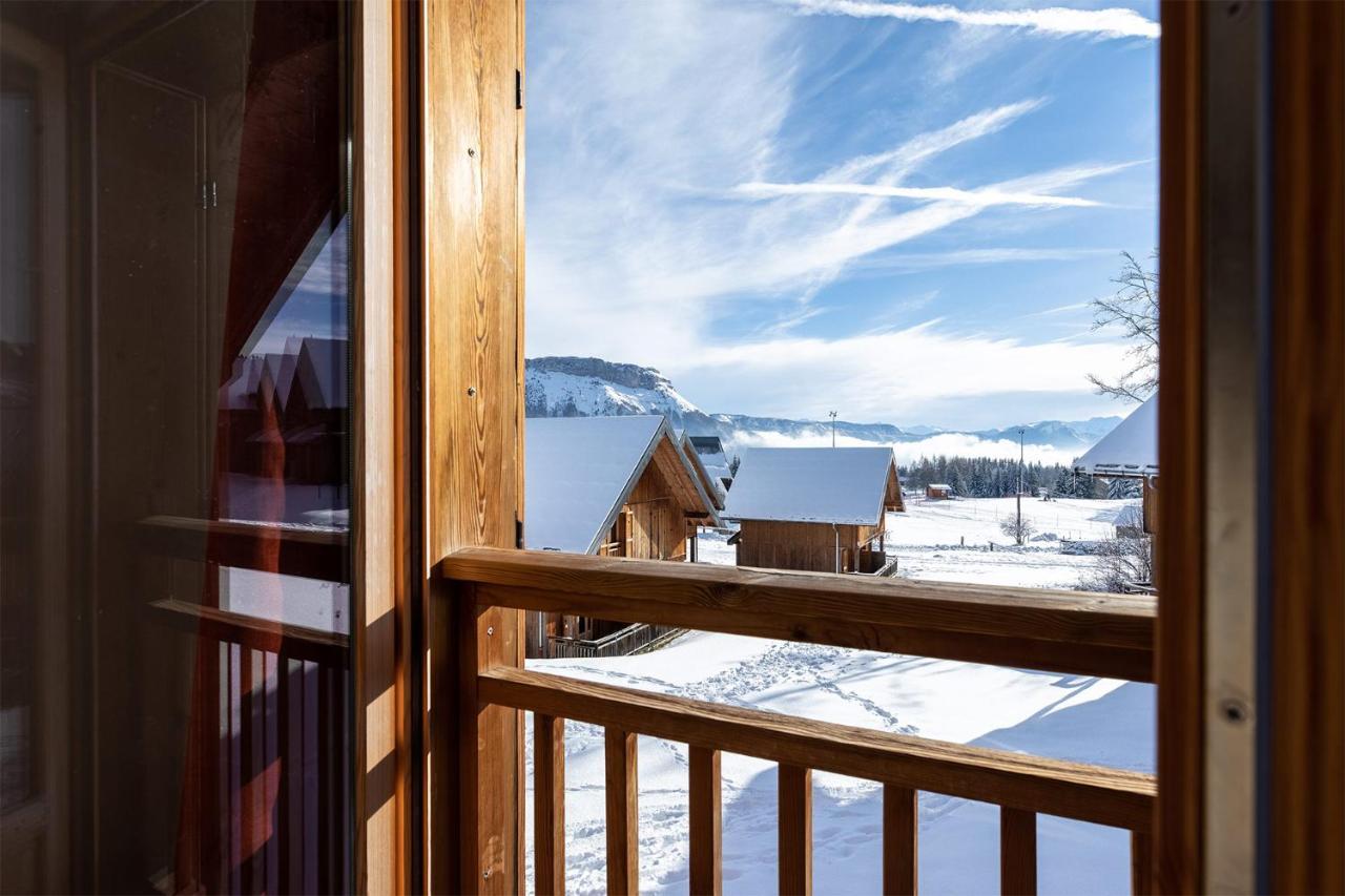 Madame Vacances Les Chalets Du Berger Premium*** La Féclaz Εξωτερικό φωτογραφία
